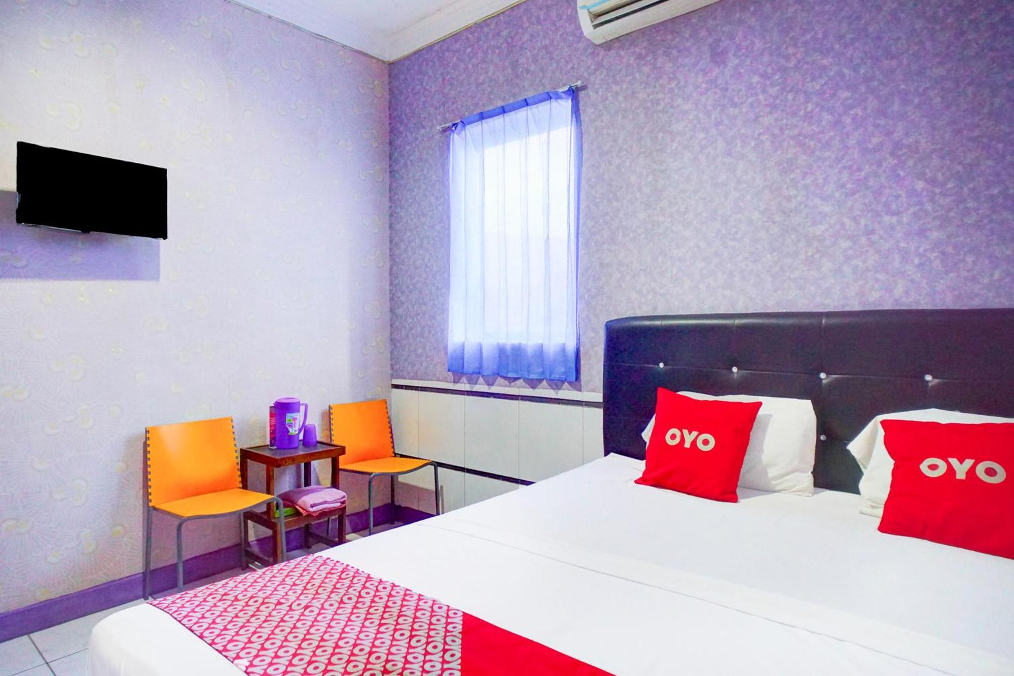 เรดดอร์ซ พลัส เนียร์ อิสตานา ไมมุน เมดาน Hotel ภายนอก รูปภาพ