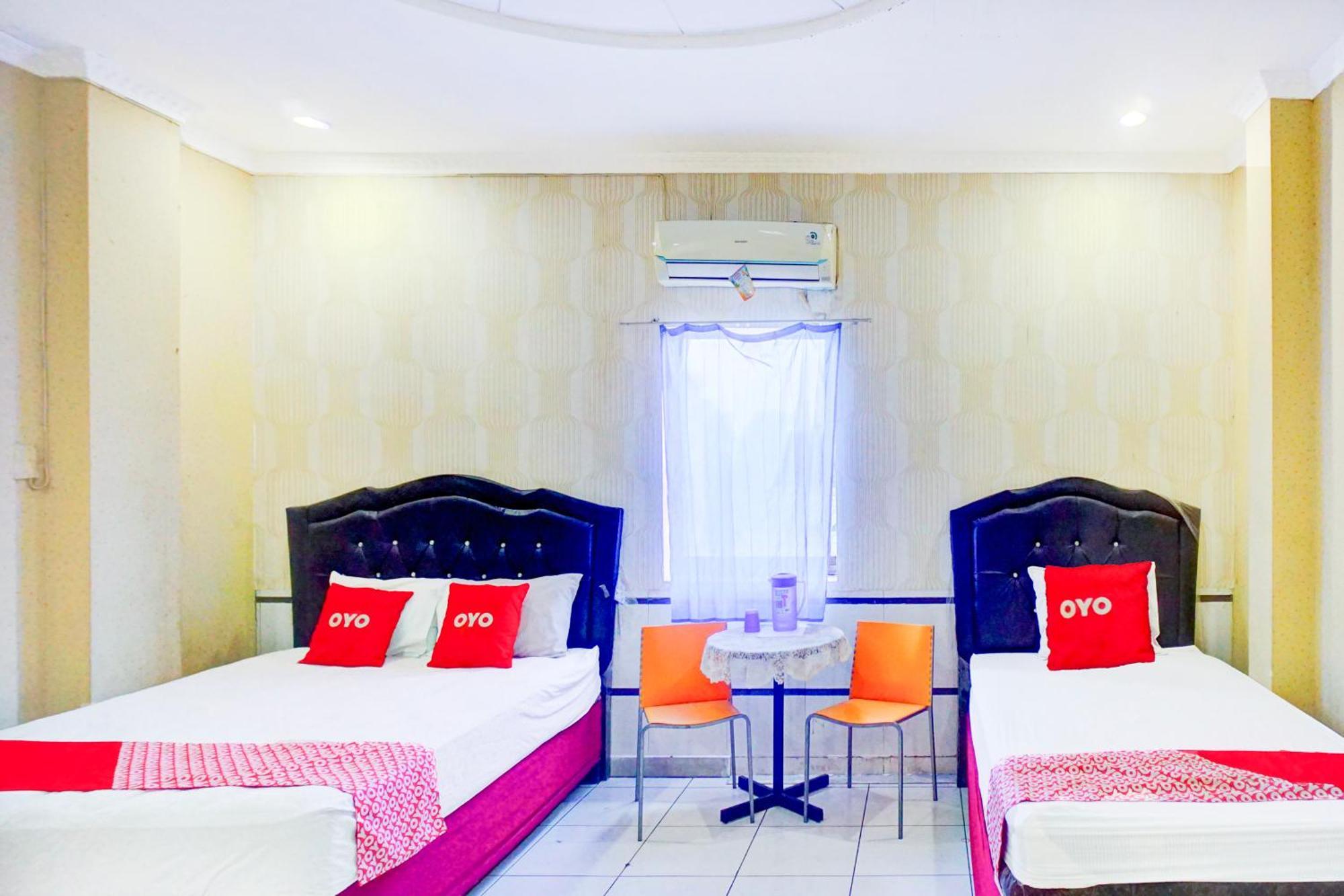 เรดดอร์ซ พลัส เนียร์ อิสตานา ไมมุน เมดาน Hotel ภายนอก รูปภาพ